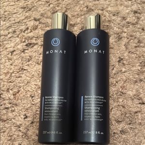 Renew Shampoo. Brand new. Bundle sealed.